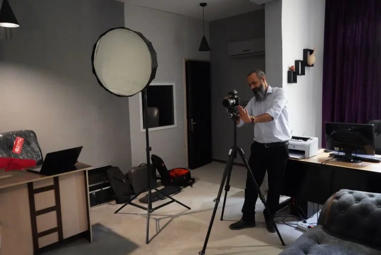 استخدام تدوینگر، طراح سایت وردپرسی، تصویربردار و فیلمبردار، گرافیست به صورت حضوری در اصفهان و دورکاری در شرکت آنارت استودیو